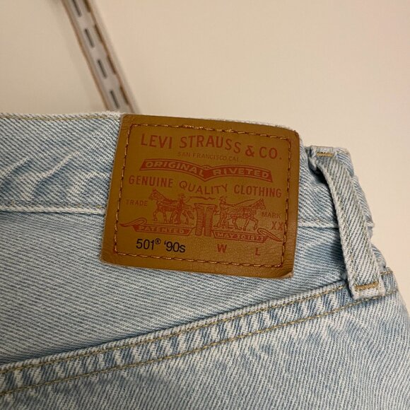 Levi's 501 90s Jeans - Picture 2 of 6